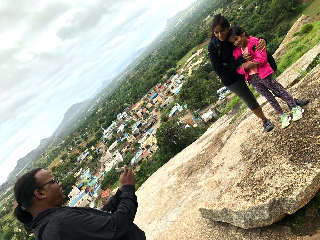 Narayan clicking pictures of dauther and mom duo