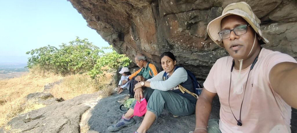 Sankshi Fort Trek-Resting under the shade